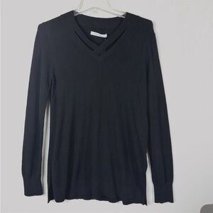 Harper Lane Black V Neck Sweater Criss cross detail Size Medium